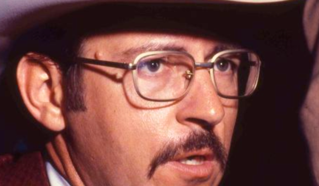 Part 1 – Legendary Pro Rodeo Announcer Jerry Belles – The Rodeo Family